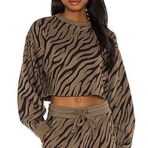 Twenty Montreal Green Long Sleeve Cropped Bali Tiger Top
